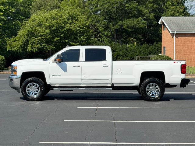 chevrolet silverado 3500hd 2018 1GC4KZCYXJF143277 image chevrolet silverado 3500hd 2018 1GC4KZCYXJF143277 image